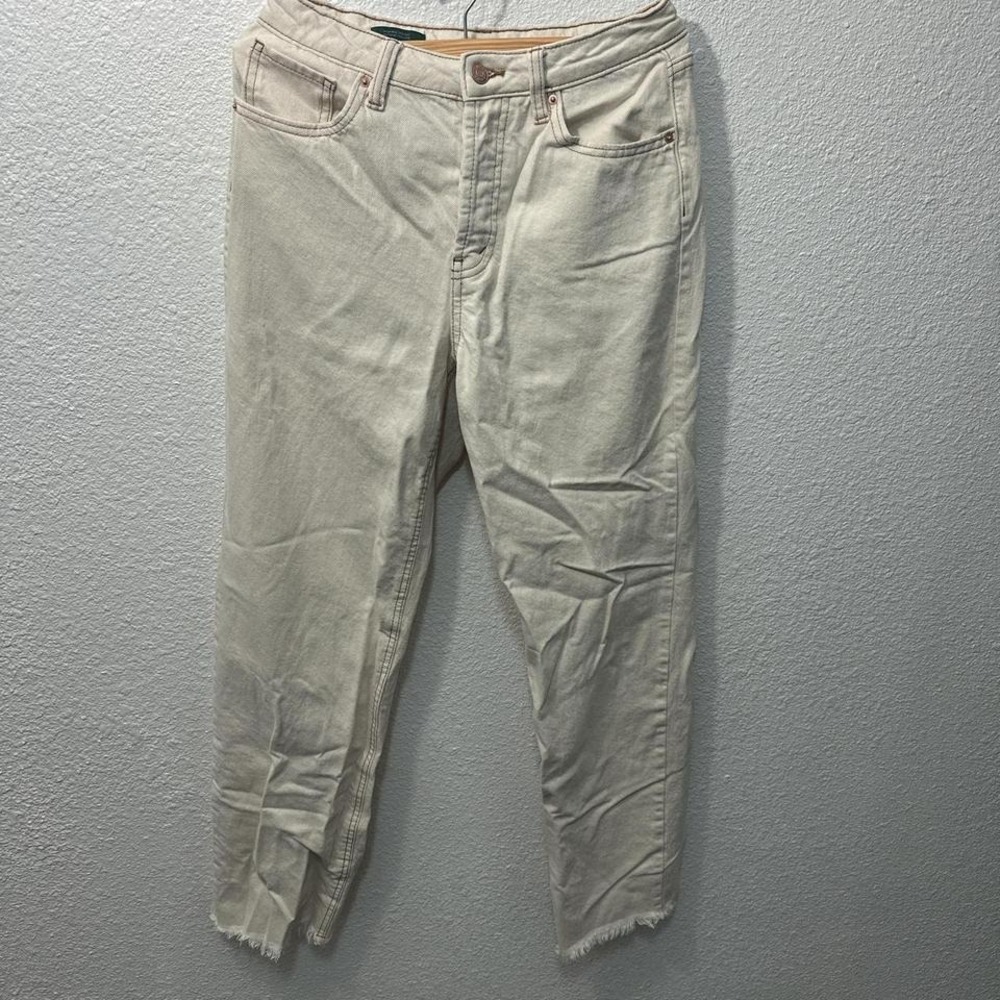 High-waisted straight‎ leg jeans
